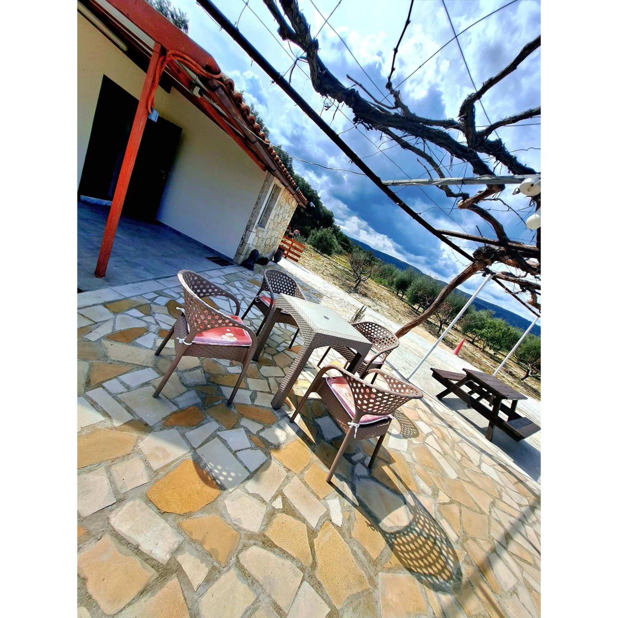 Vila Andria Peristerona  Exteriér fotografie