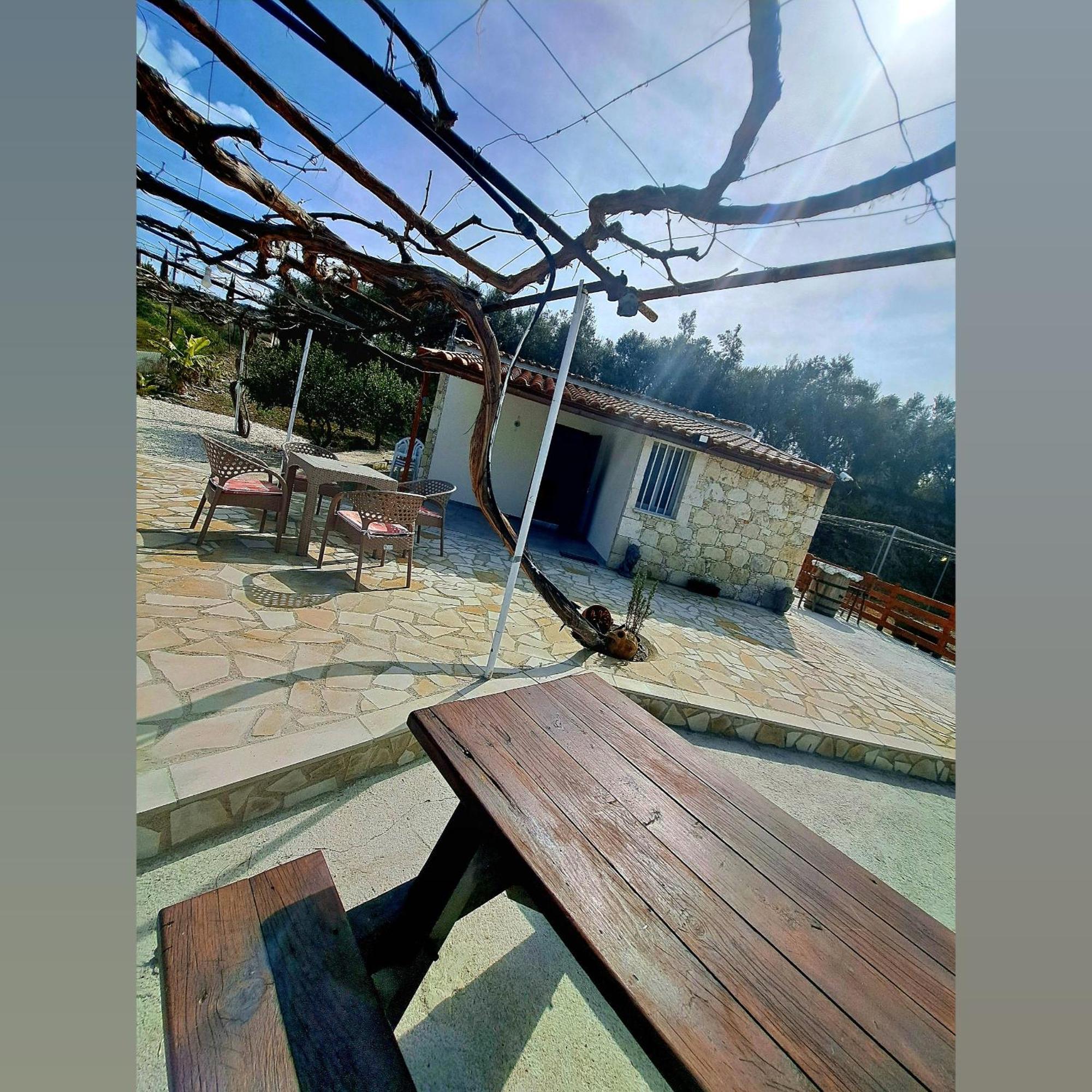 Vila Andria Peristerona  Exteriér fotografie
