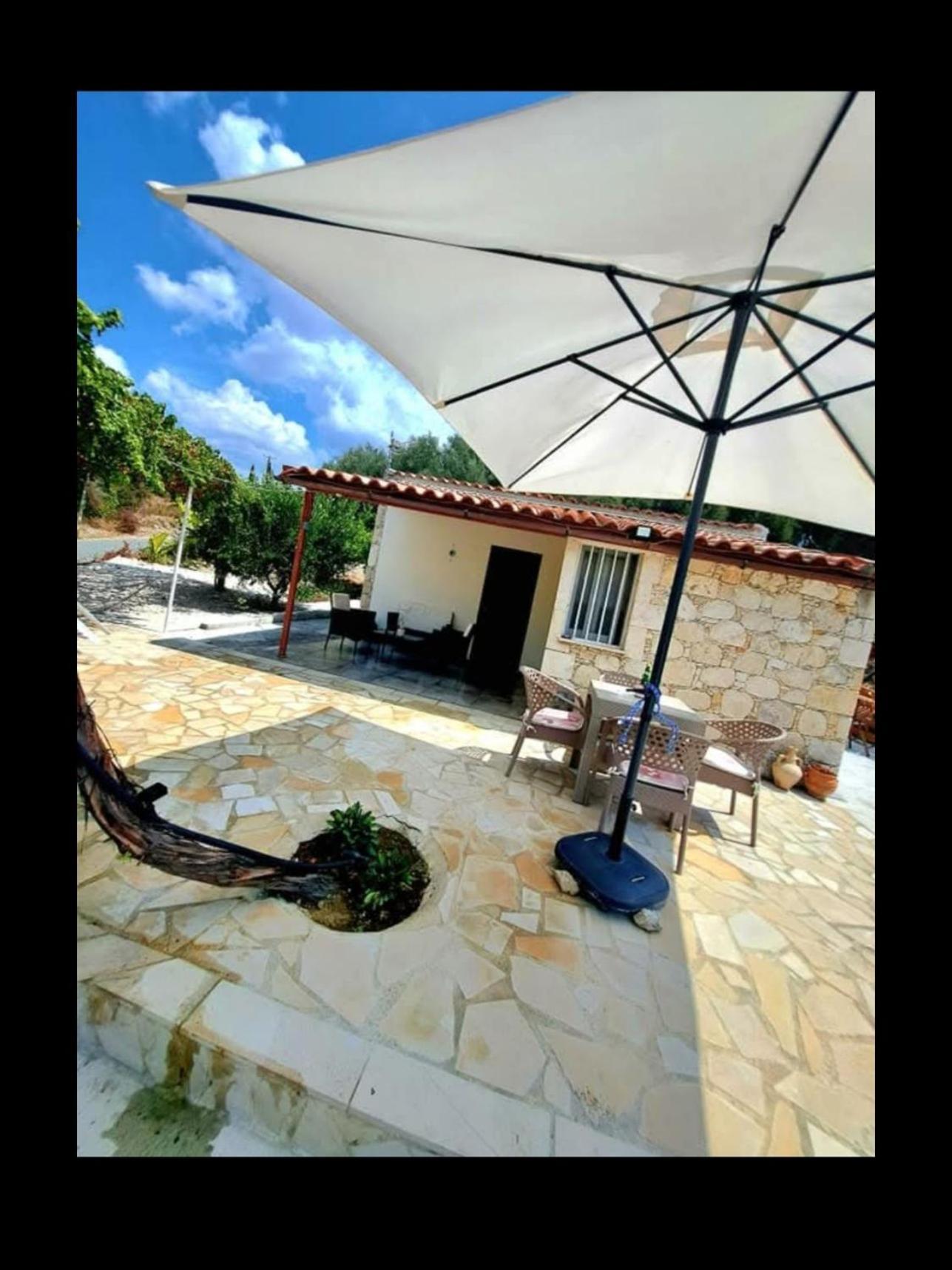 Vila Andria Peristerona  Exteriér fotografie