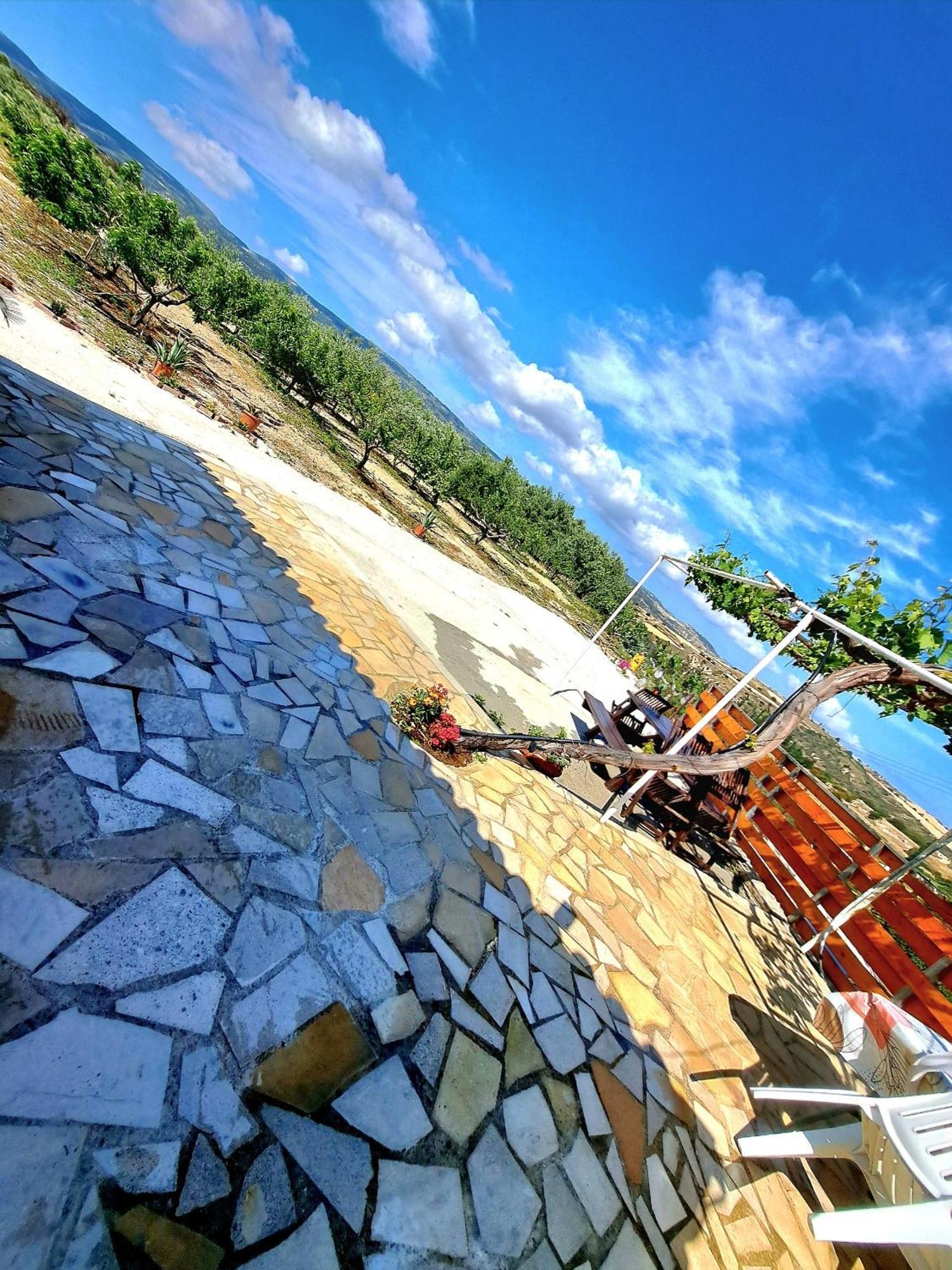 Vila Andria Peristerona  Exteriér fotografie